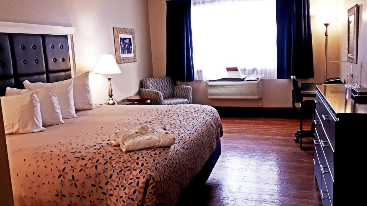 Hotel Causeway Bay 3*